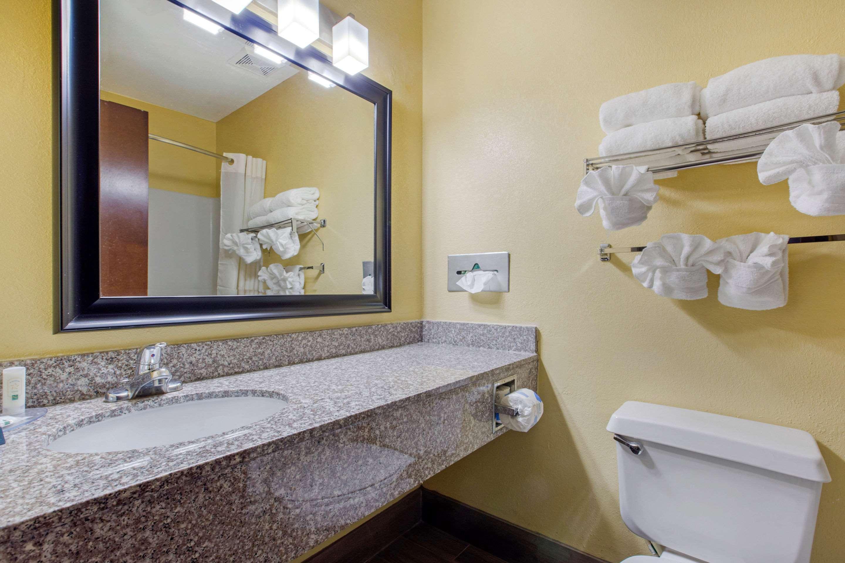 Quality Inn וויליאמסטון מראה חיצוני תמונה